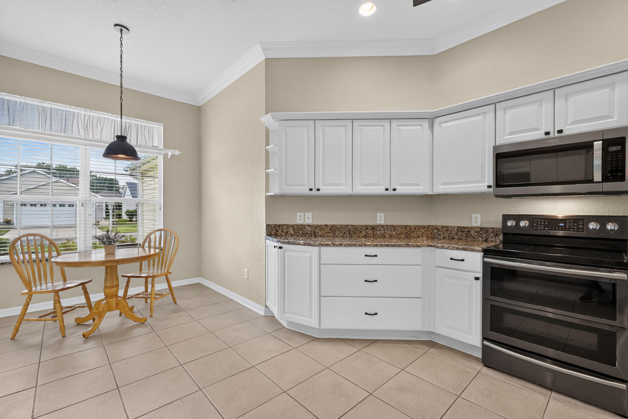 Kitchen and Dinette