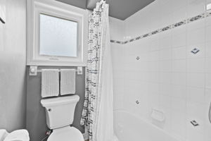  Photo 49