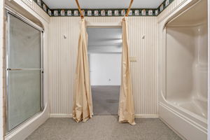  Photo 44