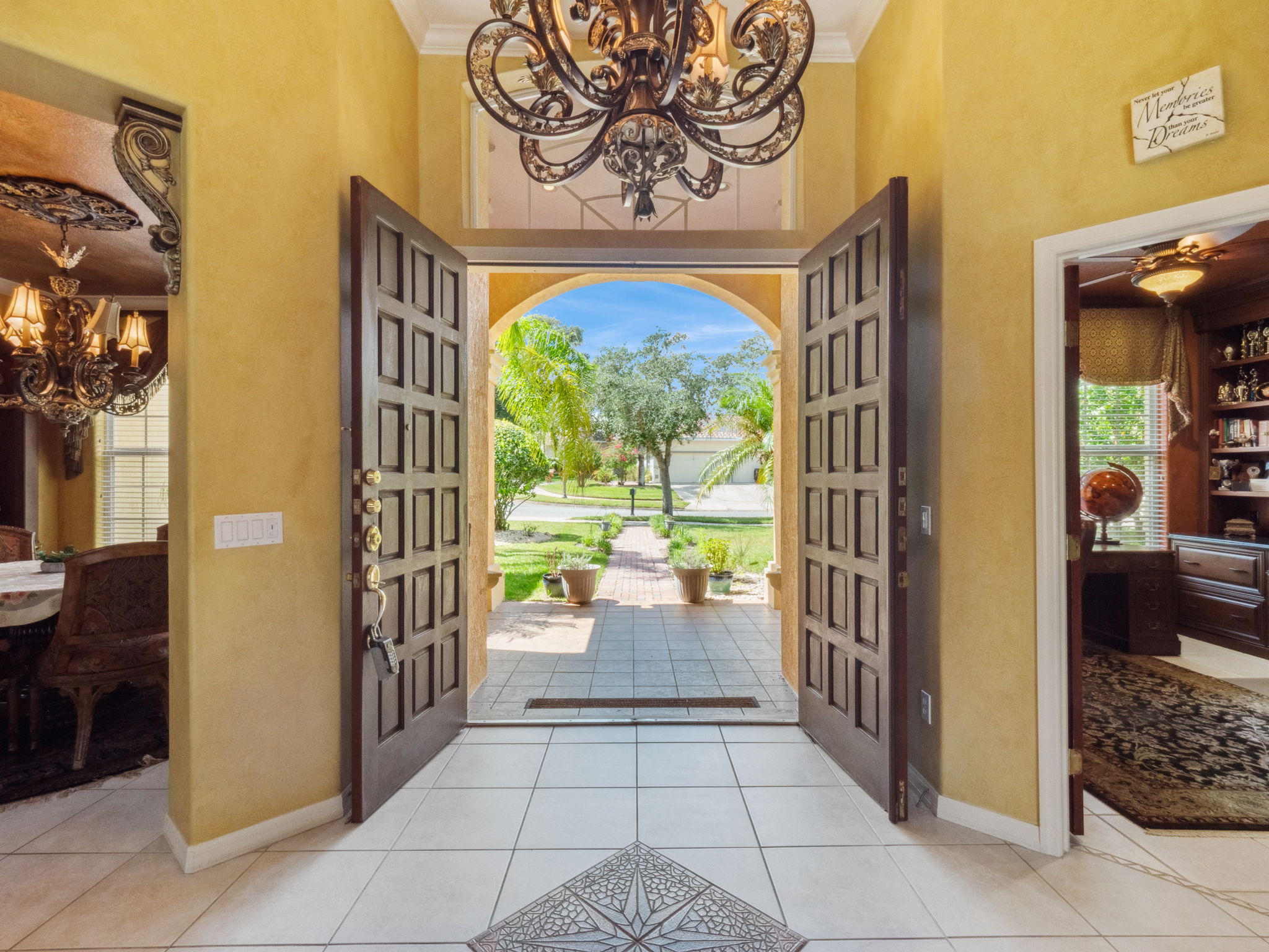 Front Entry Detail