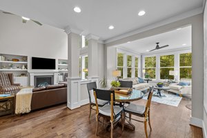  Photo 31