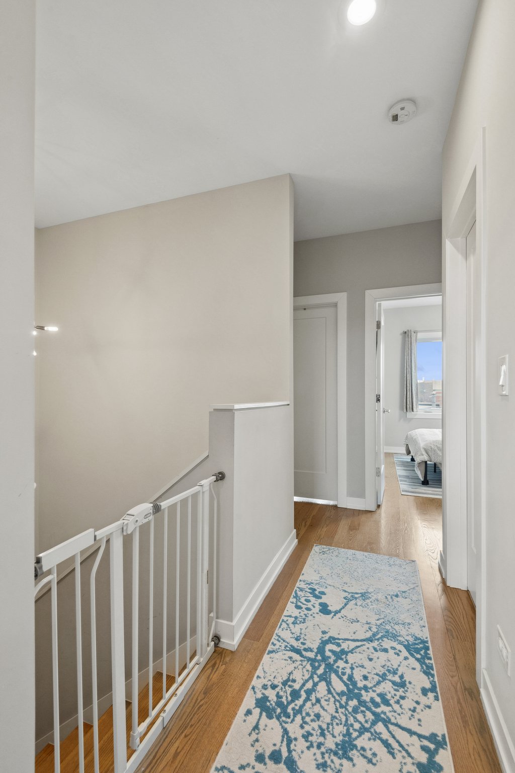 2237 W Coulter St_009.jpg