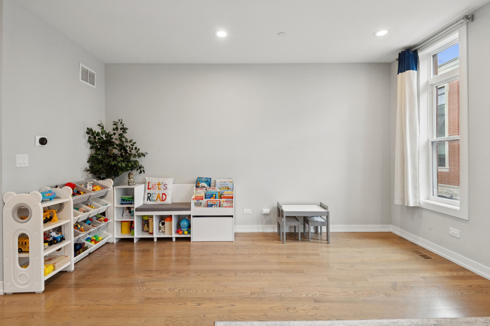 2237 W Coulter St_015.jpg