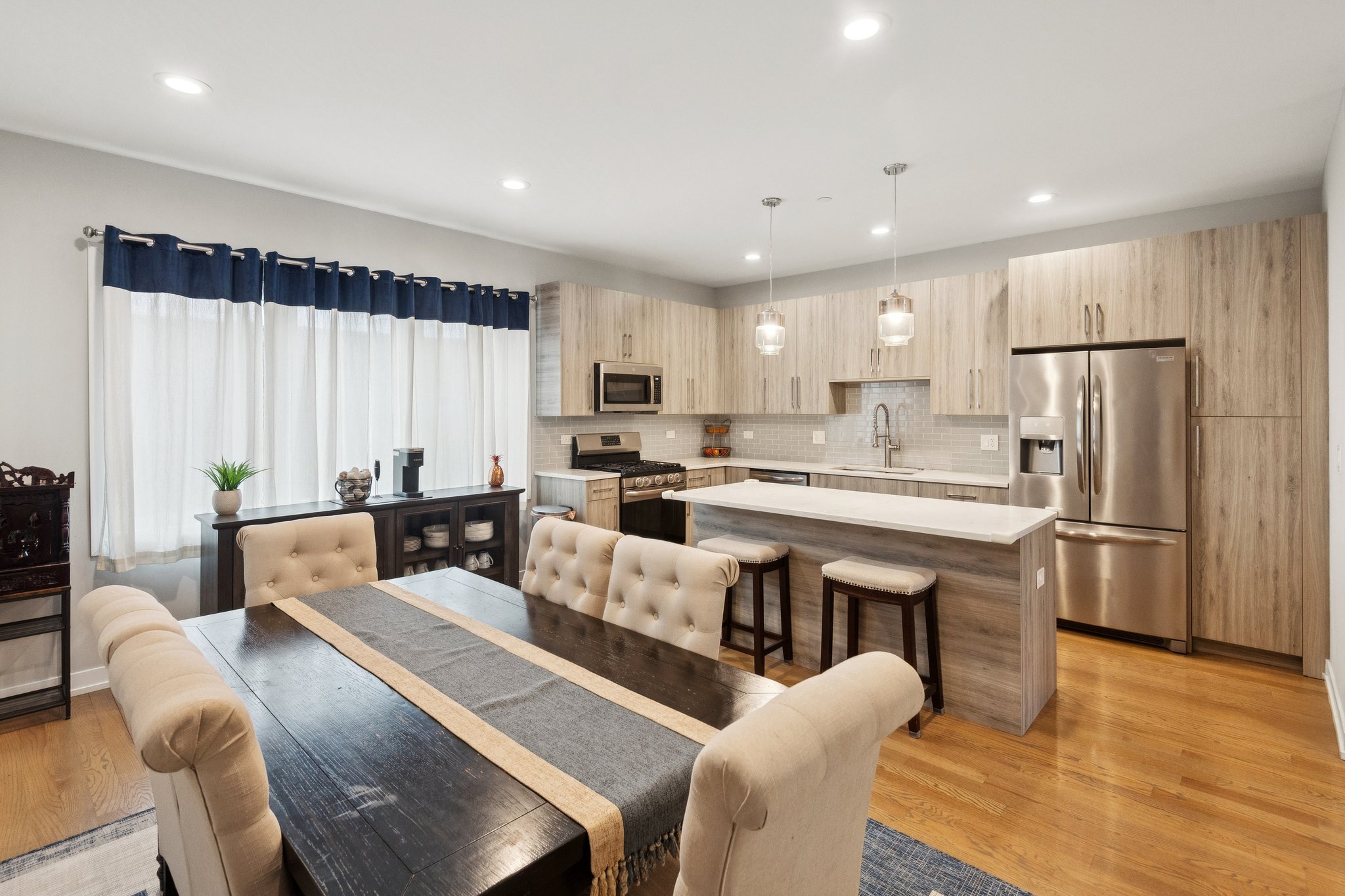 2237 W Coulter St_018.jpg