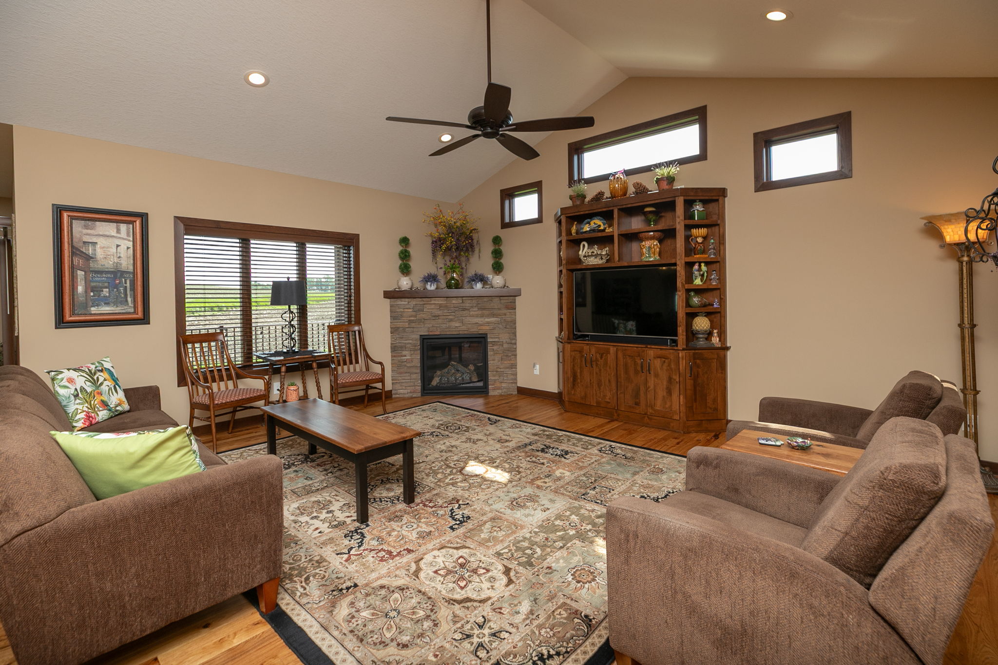 05-Living Room