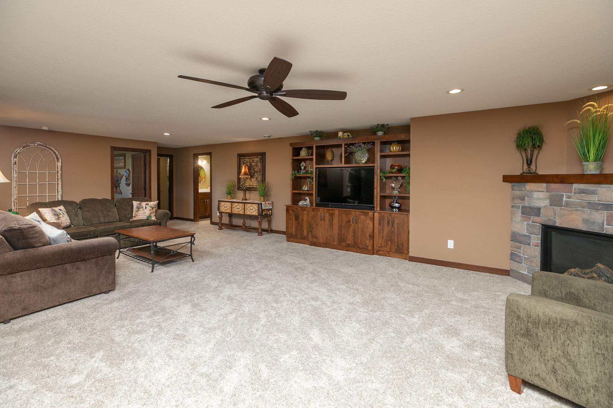 30-Family Room