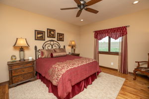 18-Primary Bedroom
