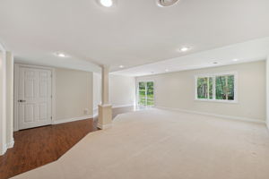 13_Interior