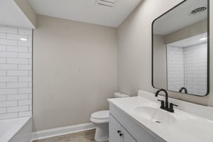  Photo 35