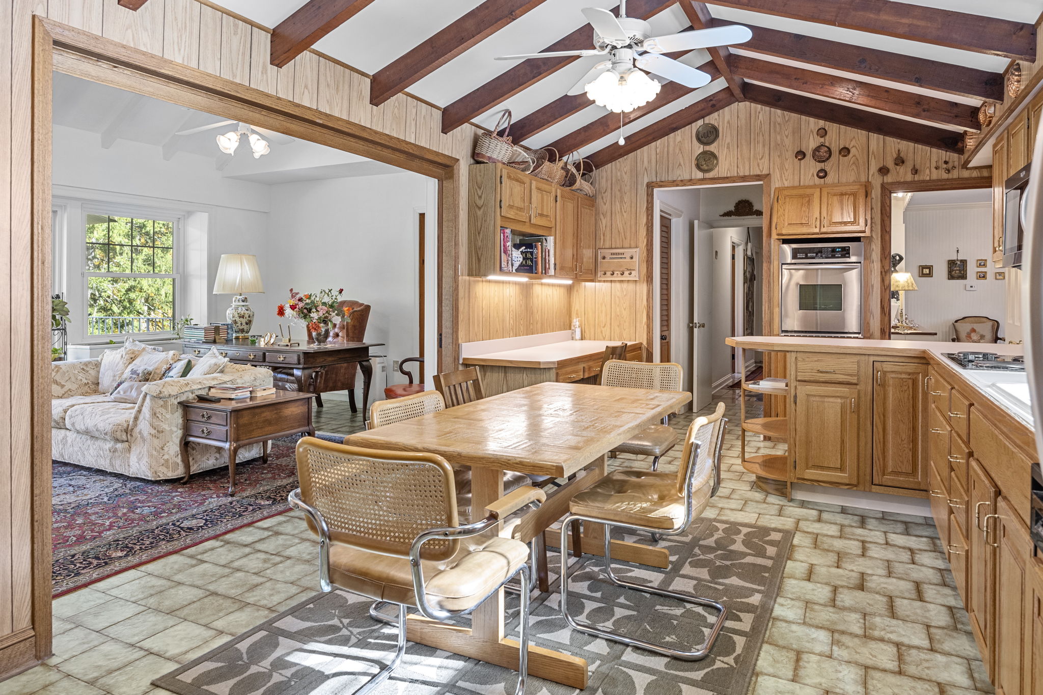 2239 Deer Path Rd, Huntingdon Valley, PA 19006, USA Photo 13