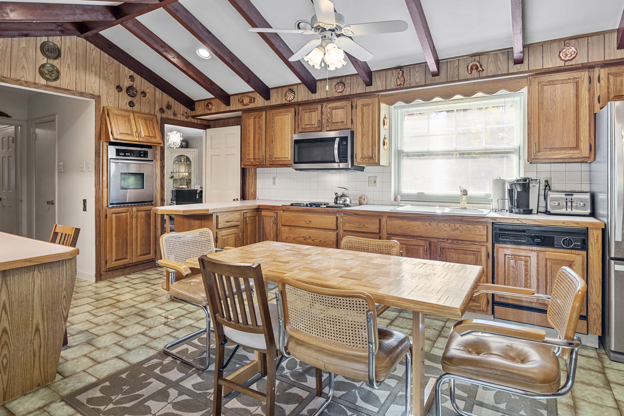 2239 Deer Path Rd, Huntingdon Valley, PA 19006, USA Photo 12