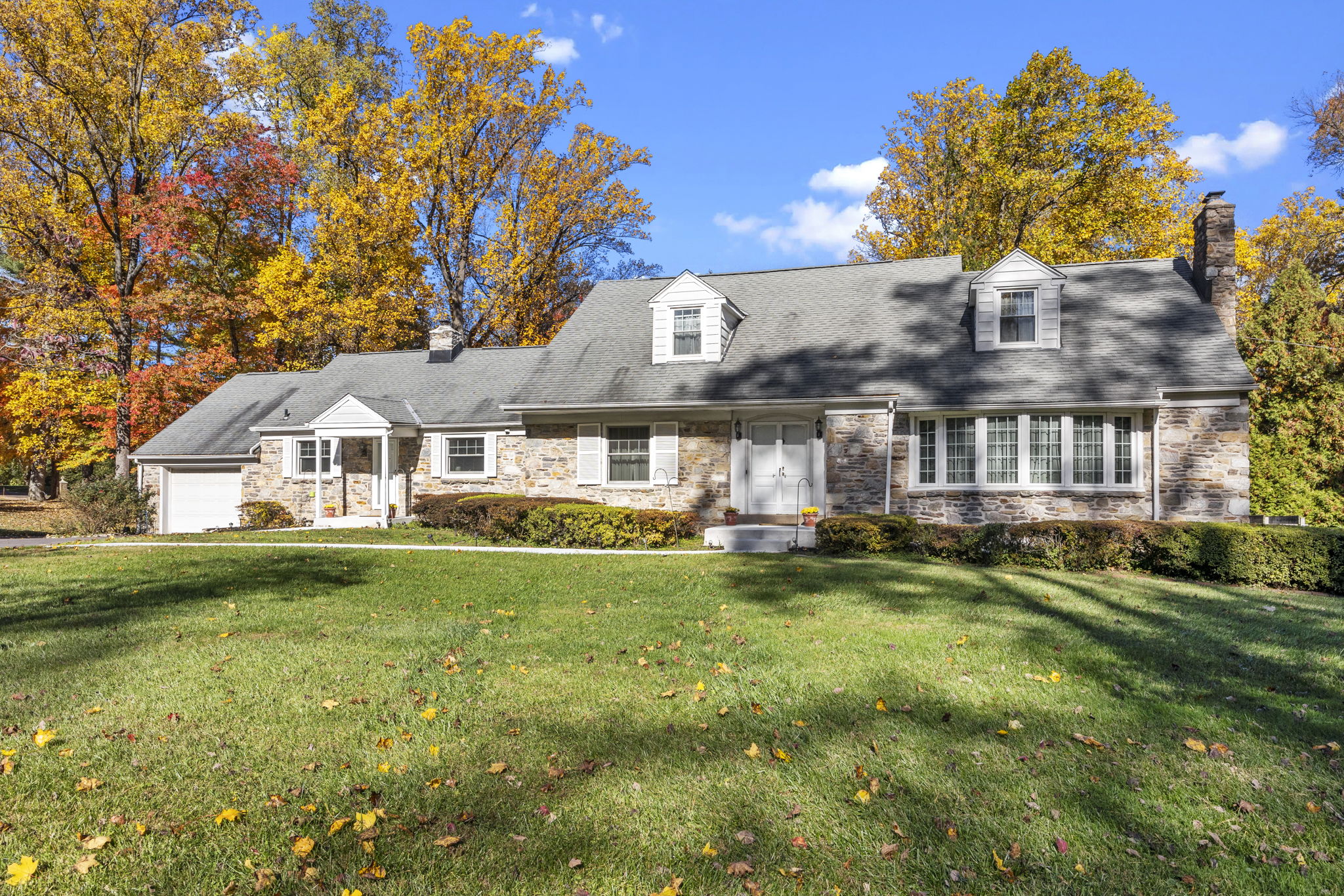 2239 Deer Path Rd, Huntingdon Valley, PA 19006, USA