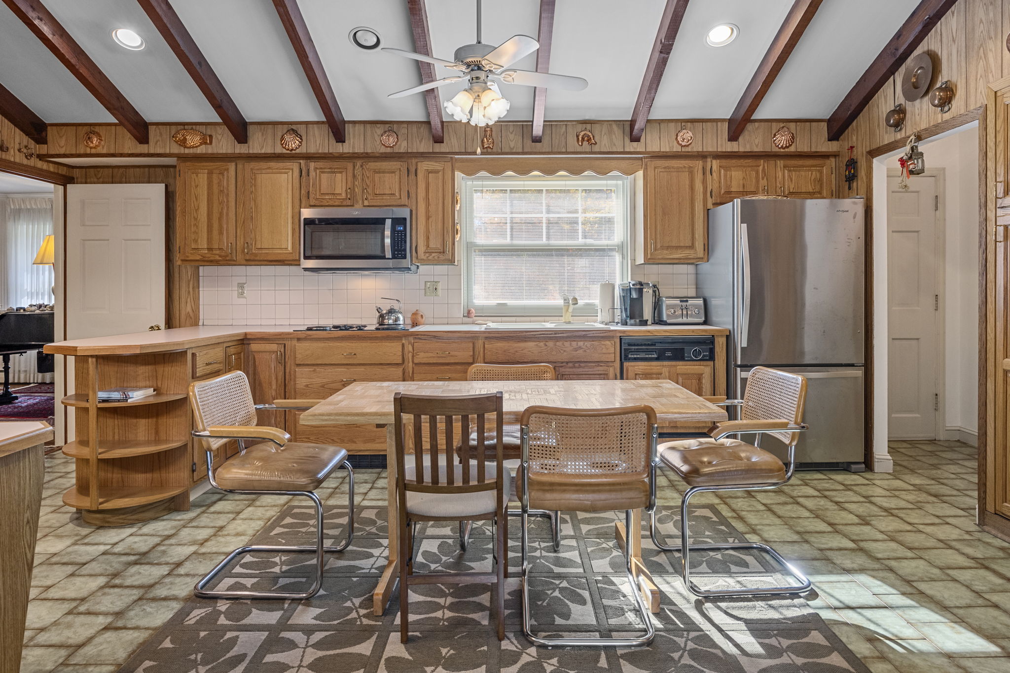 2239 Deer Path Rd, Huntingdon Valley, PA 19006, USA Photo 11