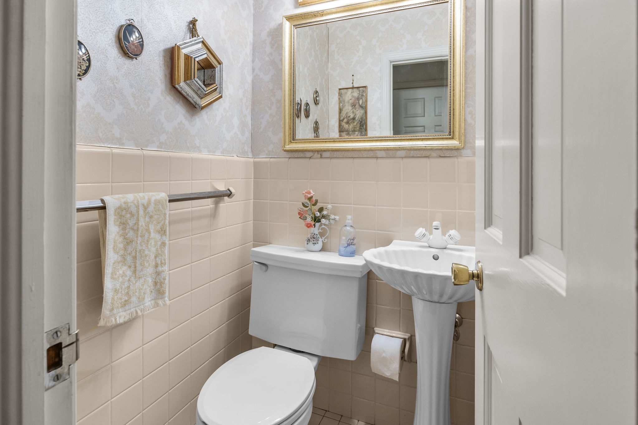 2239 Deer Path Rd, Huntingdon Valley, PA 19006, USA Photo 25