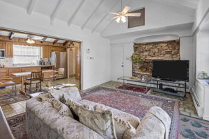 2239 Deer Path Rd, Huntingdon Valley, PA 19006, USA Photo 16