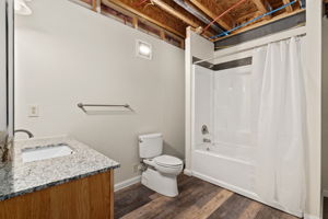  Photo 24