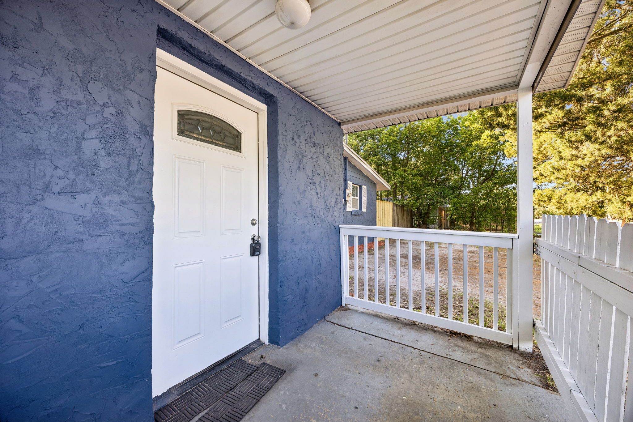 Front Entry Detail