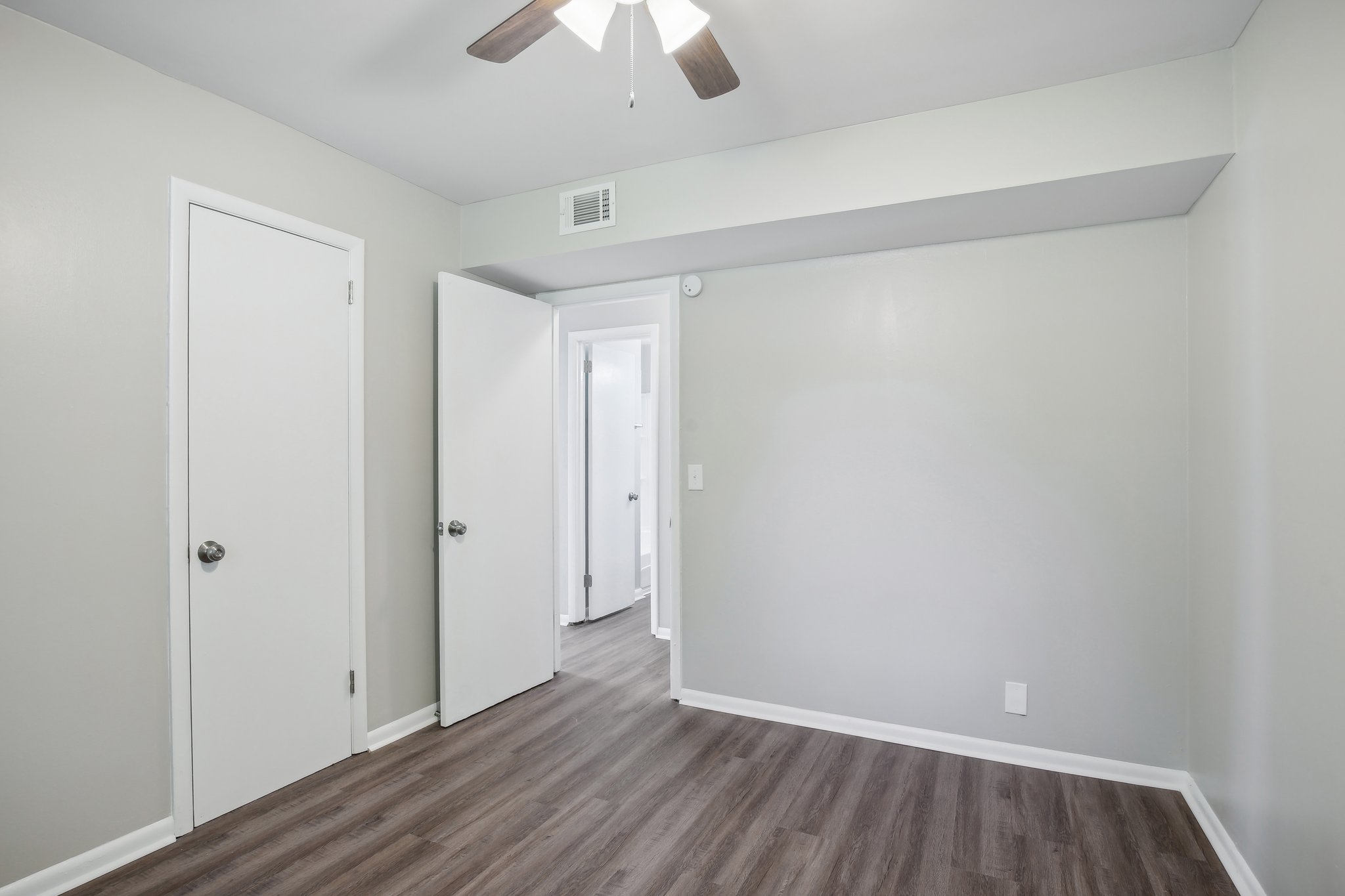 Aurora Ave-015.jpg