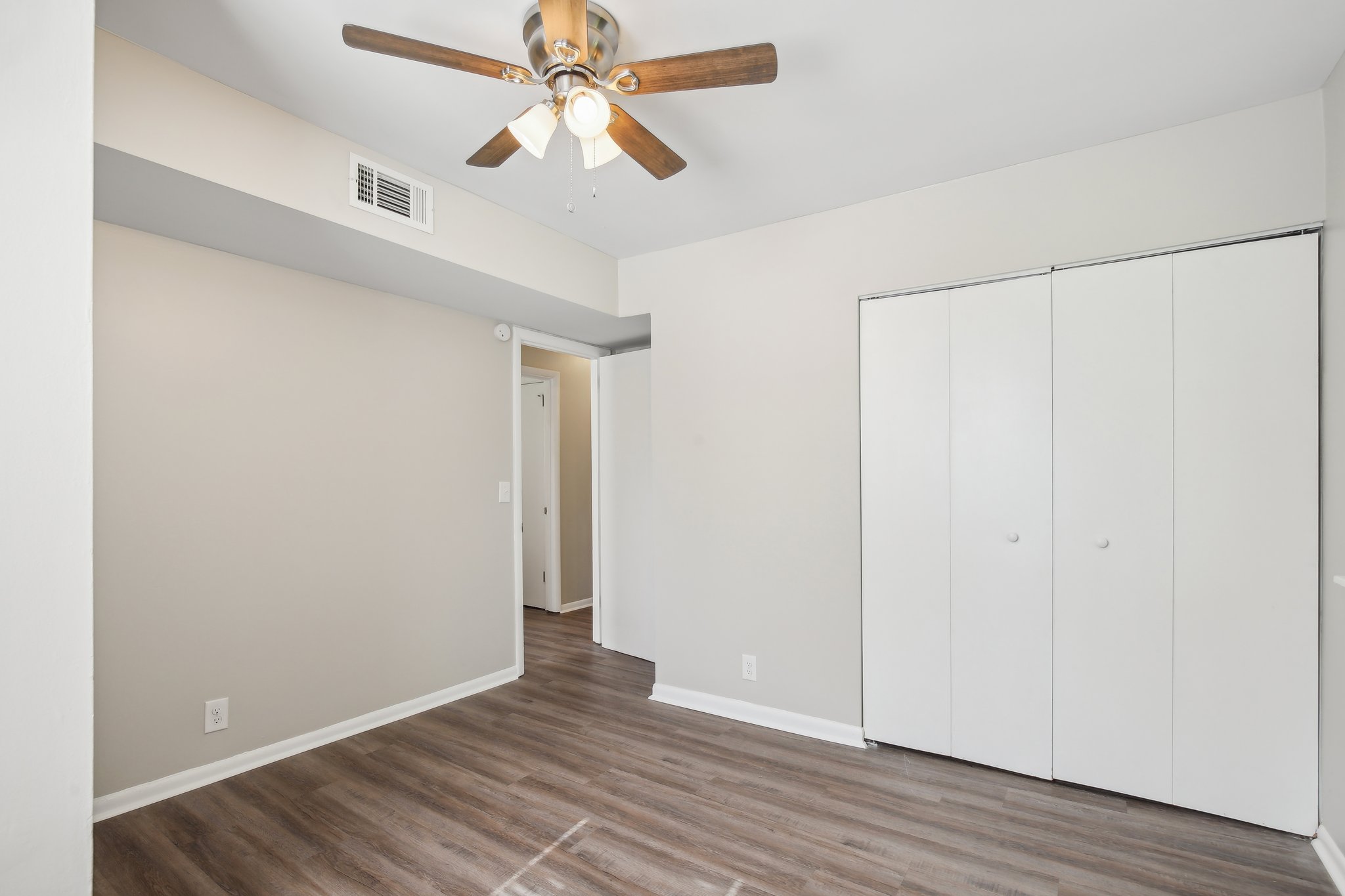 Aurora Ave-019.jpg