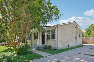 Aurora Ave-004.jpg