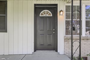 Aurora Ave-005.jpg