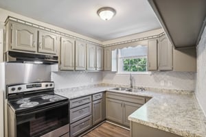Aurora Ave-011.jpg