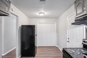 Aurora Ave-013.jpg