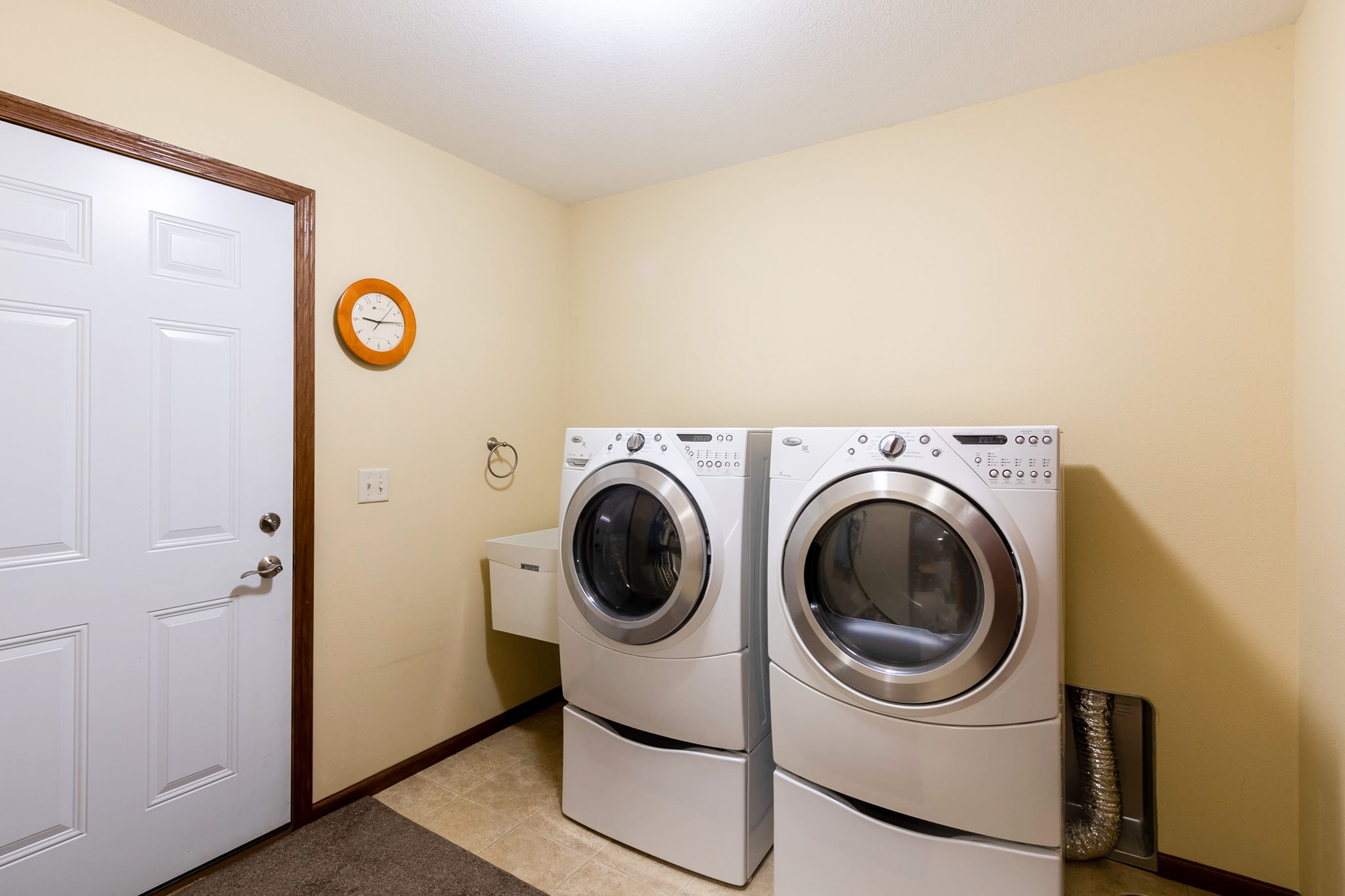 15 laundry_