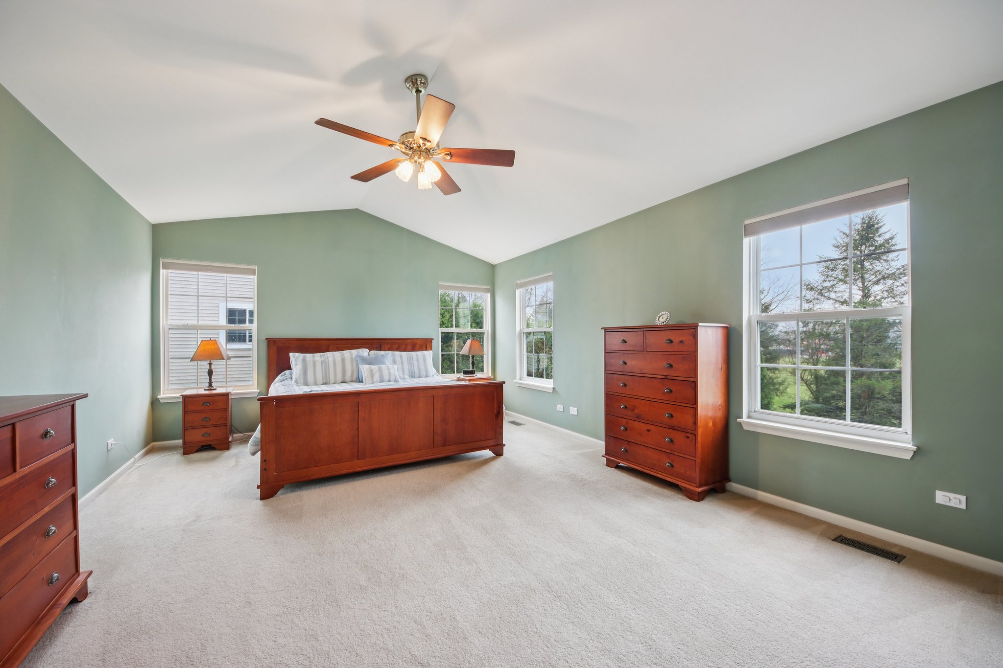 Cross Creek Ln-S0304-040.jpg