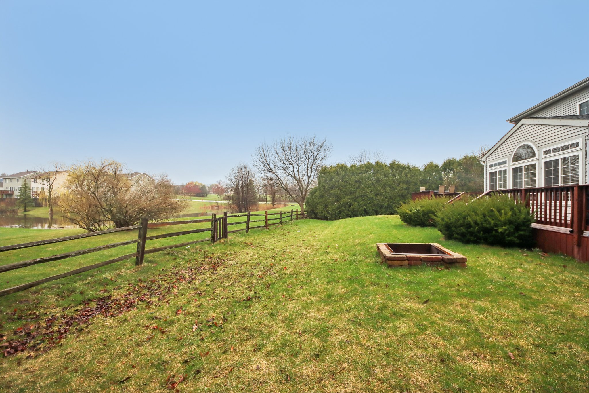 Cross Creek Ln-S0304-058.jpg