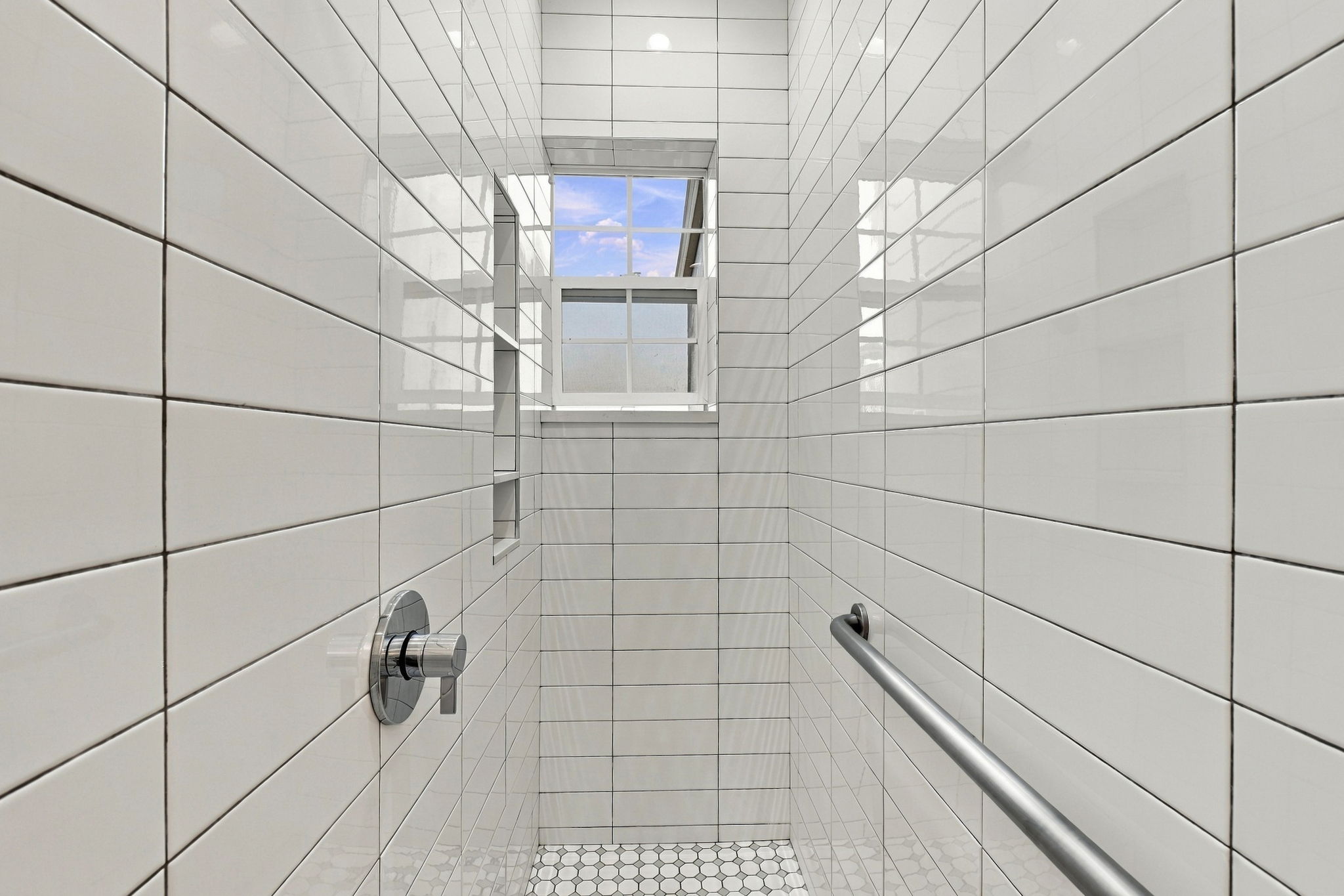 029_F8_224 Dwight St