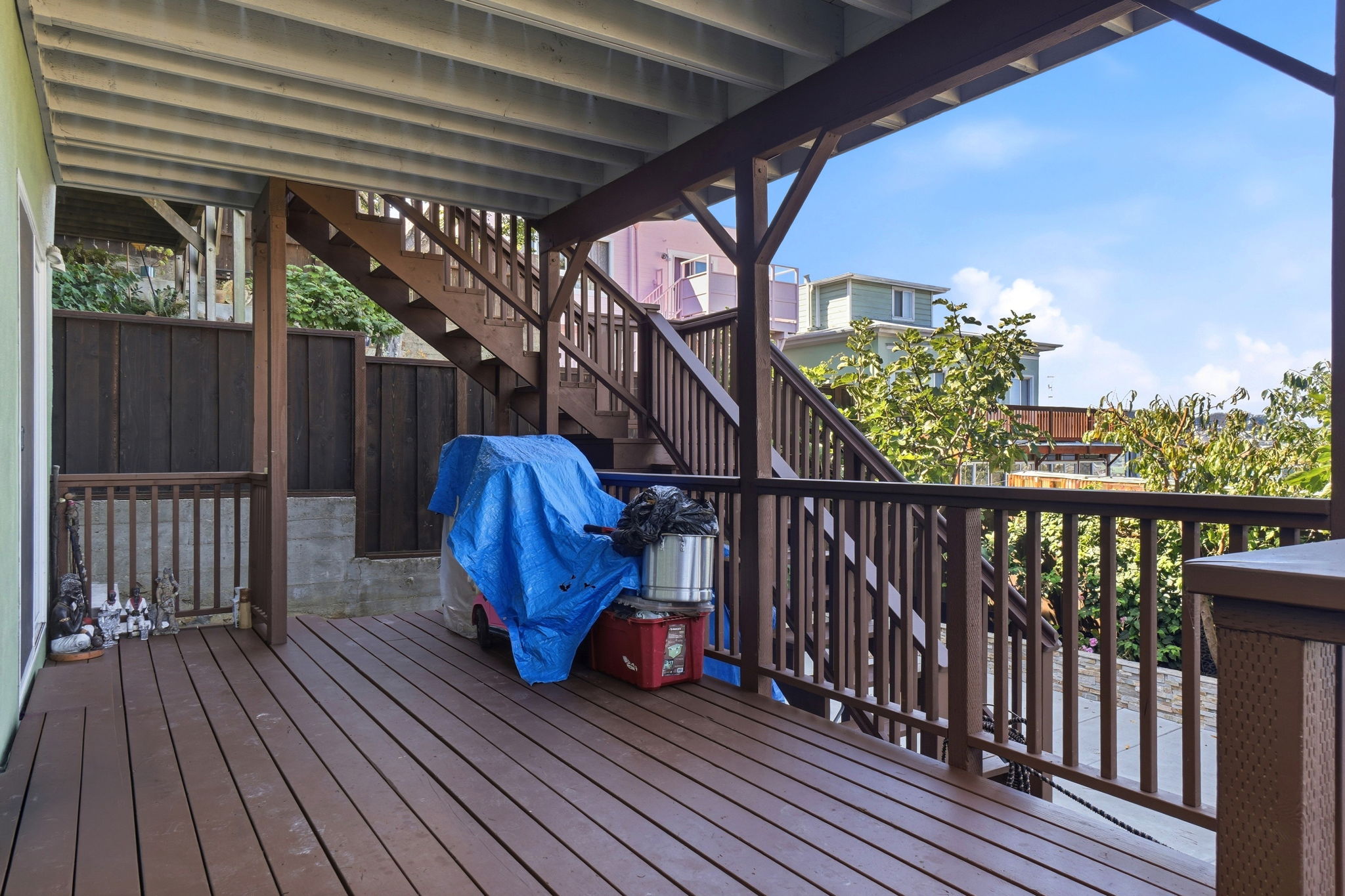 040_F8_224 Dwight St