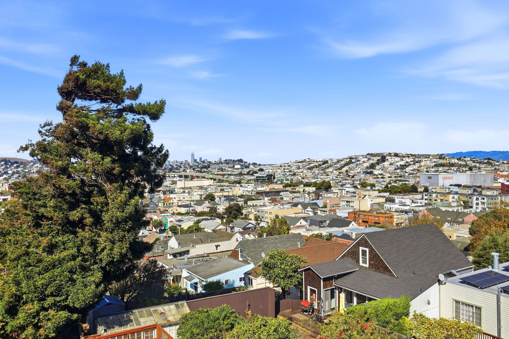 046_F8_224 Dwight St