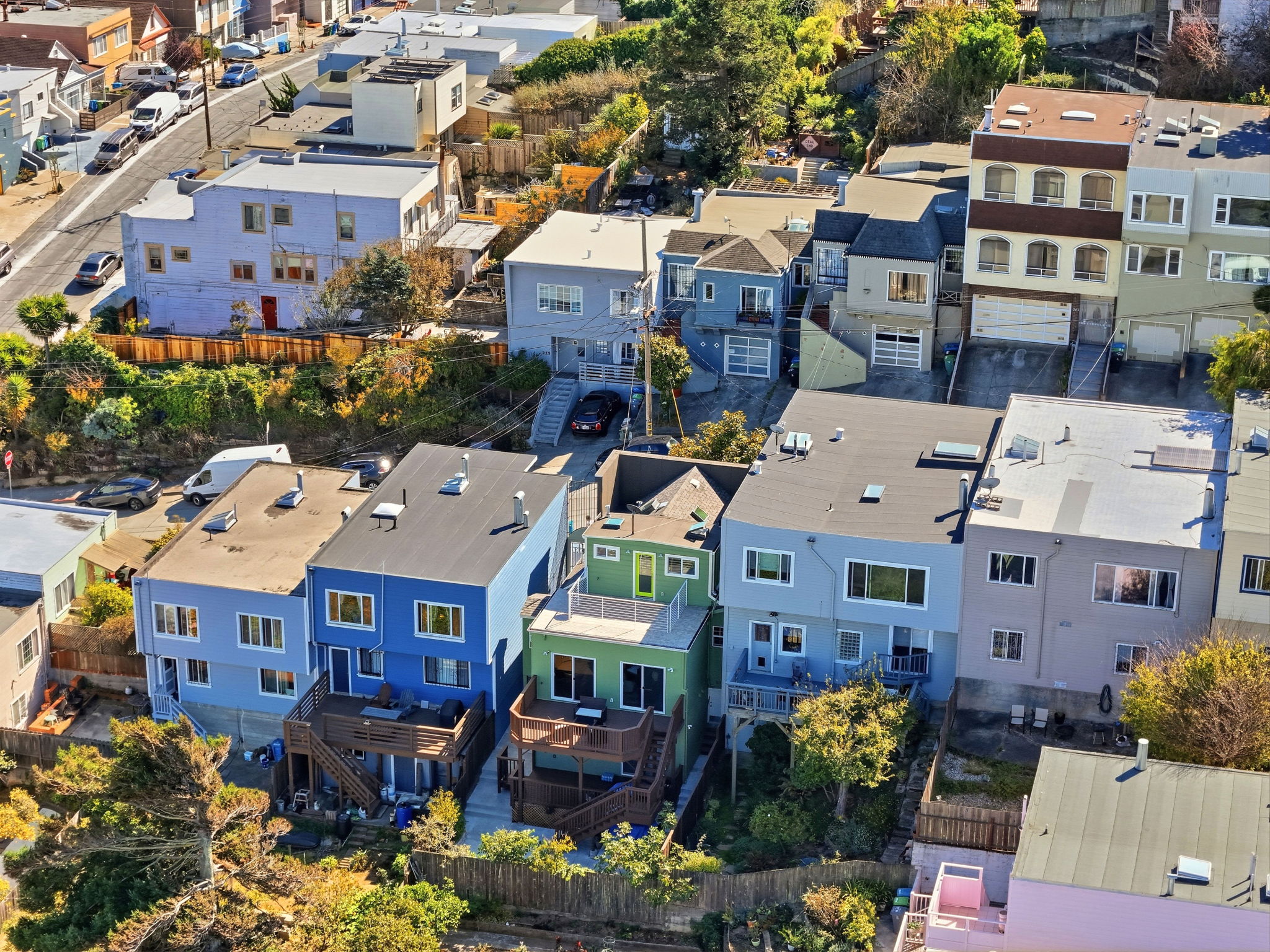 004_F8_AERIAL_224 Dwight St