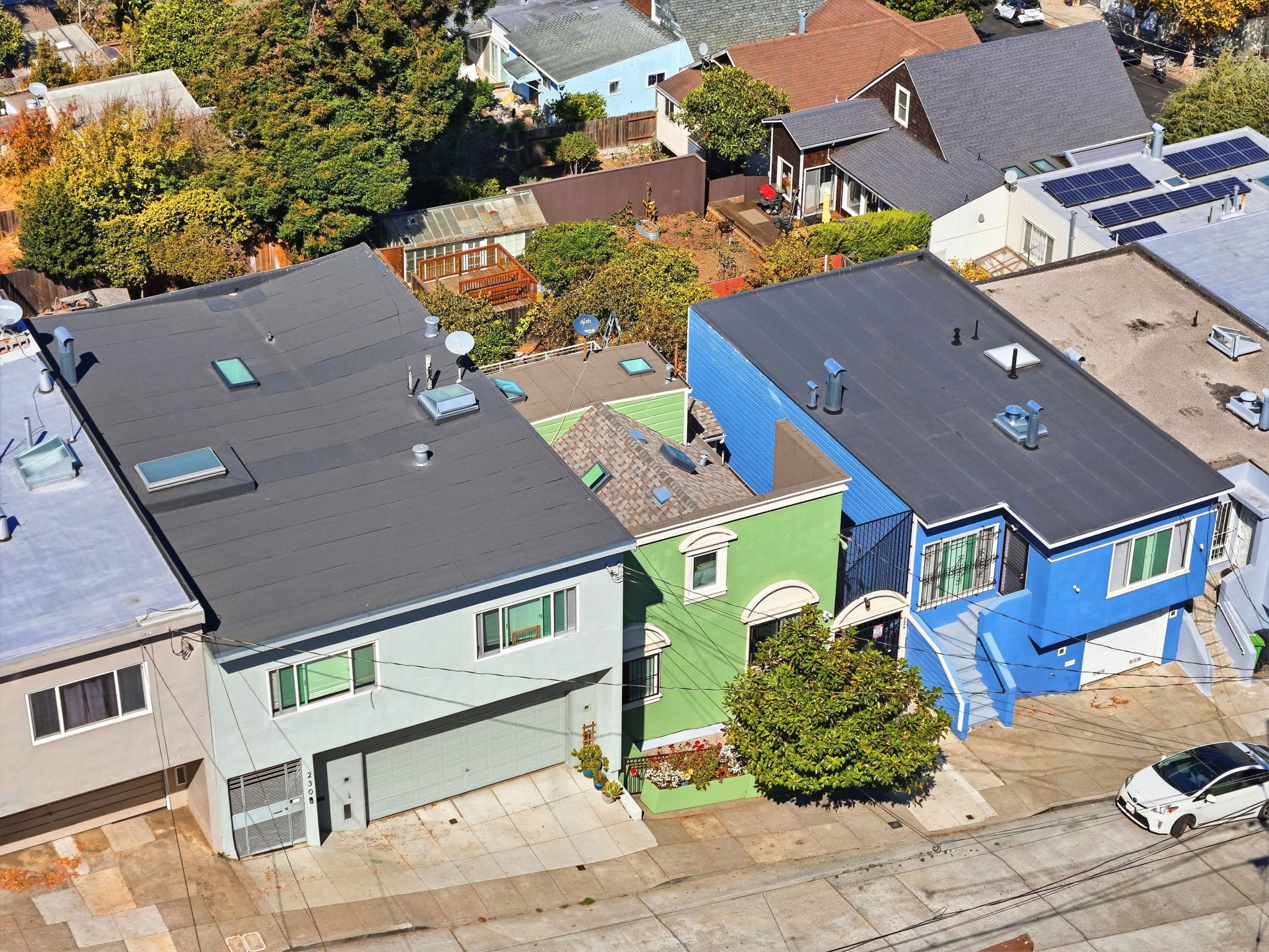 012_F8_AERIAL_224 Dwight St