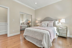 021_F8_224 Dwight St