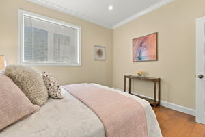 022_F8_224 Dwight St