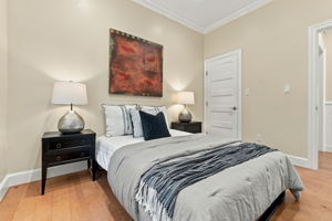 024_F8_224 Dwight St