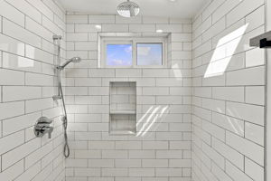 031_F8_224 Dwight St