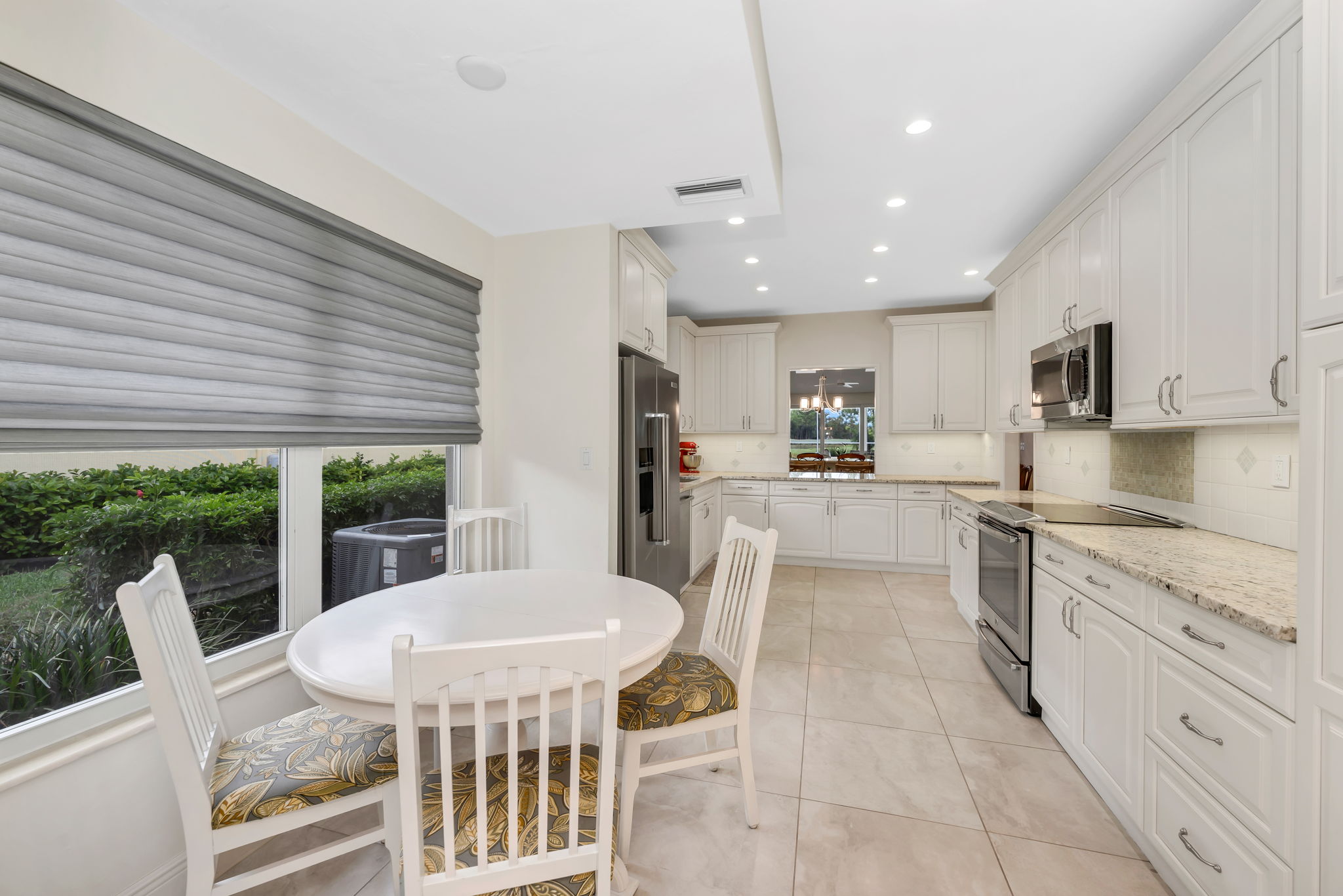 Eat in Kitchen - Kitchen