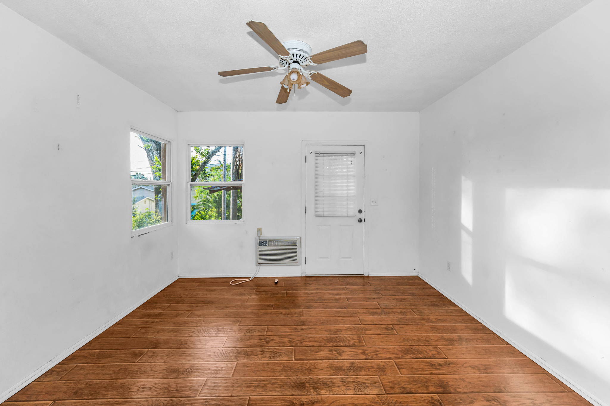 Dining Room1