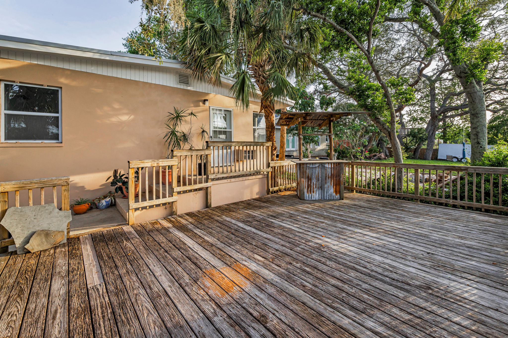 Rear Deck4
