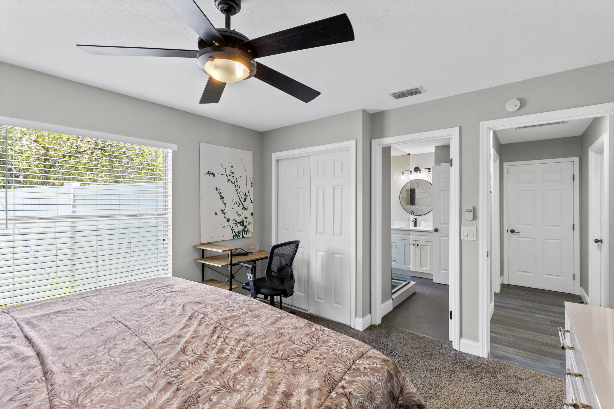  Photo 30