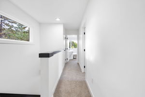 224 Melrose Ave E - Interior-13