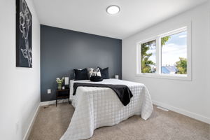 224 Melrose Ave E - Interior-14
