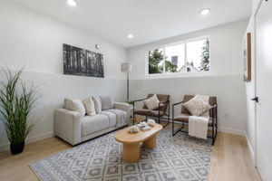 224 Melrose Ave E - Interior-25