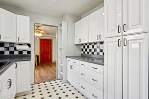 NE 92nd Pl-S1311-018.jpg