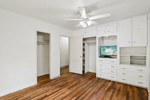 NE 92nd Pl-S1311-033.jpg