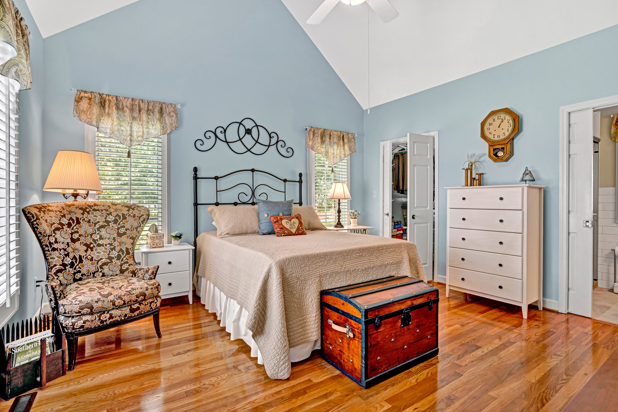 PRIMARY BEDROOM 2