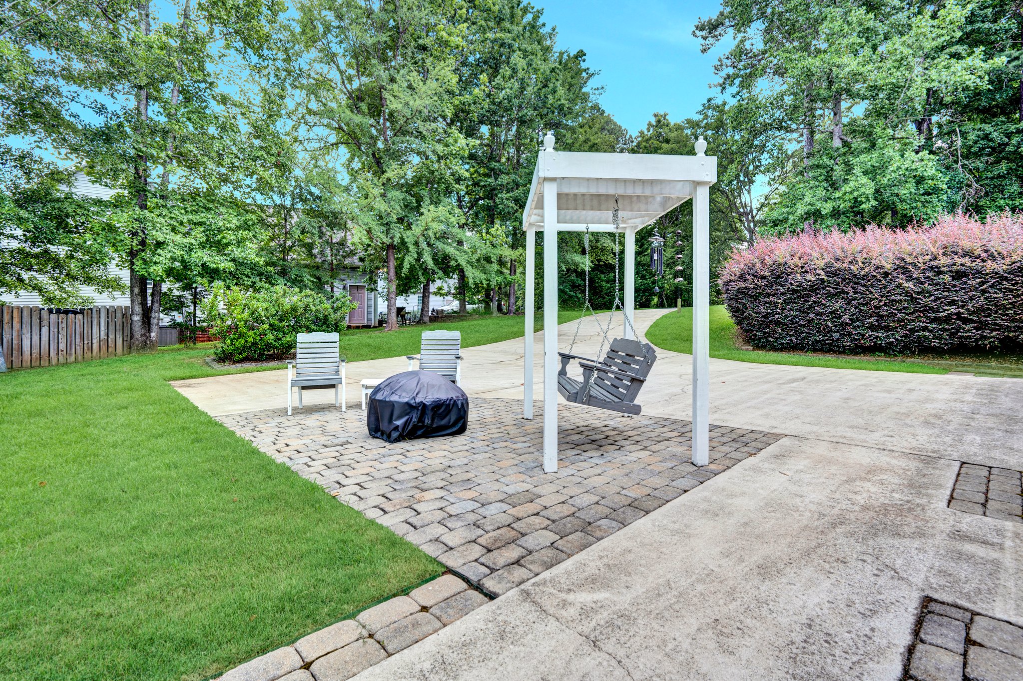 BRING YOUR SWING BENCH
